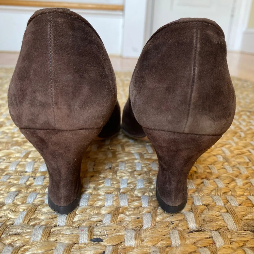 Vintage Nickel Brown Suede Pumps